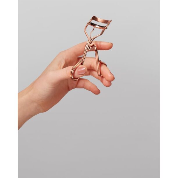 Preţ NOBEA Accessories Eyelash Curler cleste pentru curbarea genelor