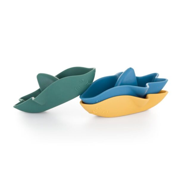 Petite&Mars Water Toys jucărie pentru apă 6 m+ Sharks 3 buc preţ