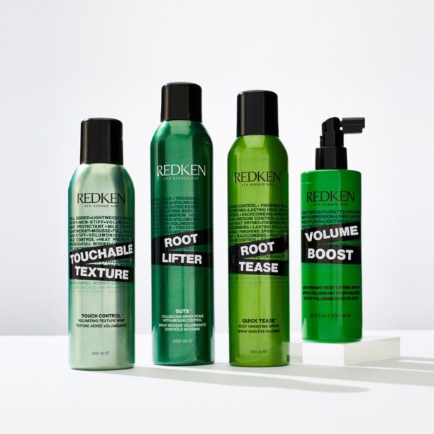 Preţ Redken Touchable Texture spumă de coafat pentru definirea și forma coafurii 200 ml