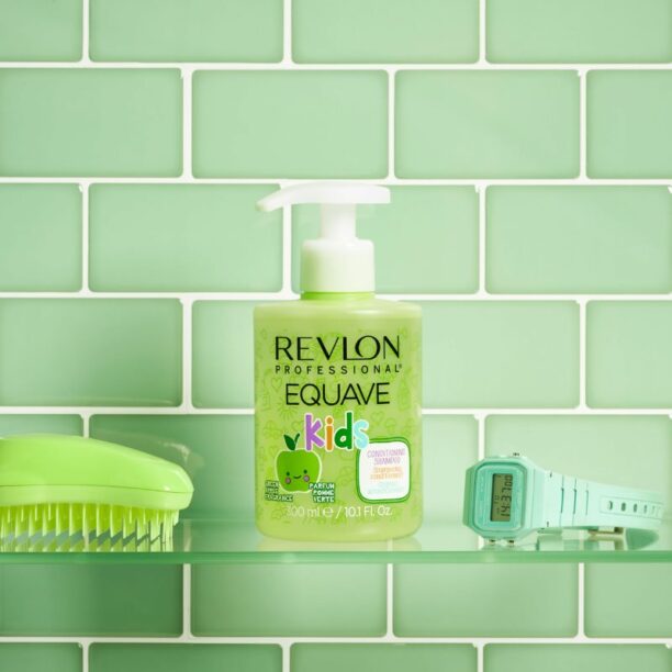 Preţ Revlon Professional Equave Kids șampon hipoalergenic 2 în 1 pentru copii de 3 ani 300 ml