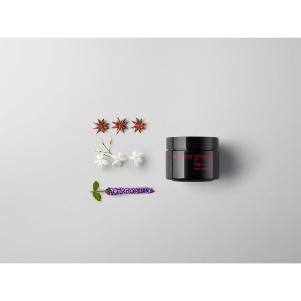 Preţ Shu Uemura Ashita Supreme Exfoliant pentru scalp cu efect revitalizant 325 g