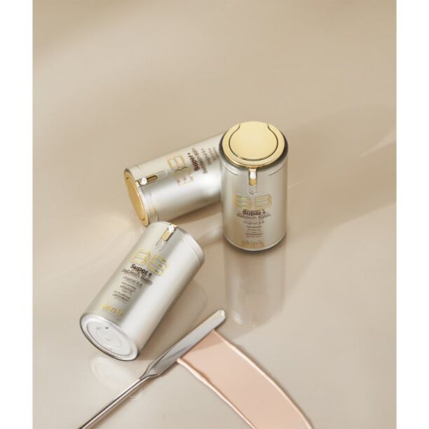 Original Skin79 Super+ Beblesh Balm crema hidratanta BB SPF 30 culoare Natural Beige (Gold) 40 ml